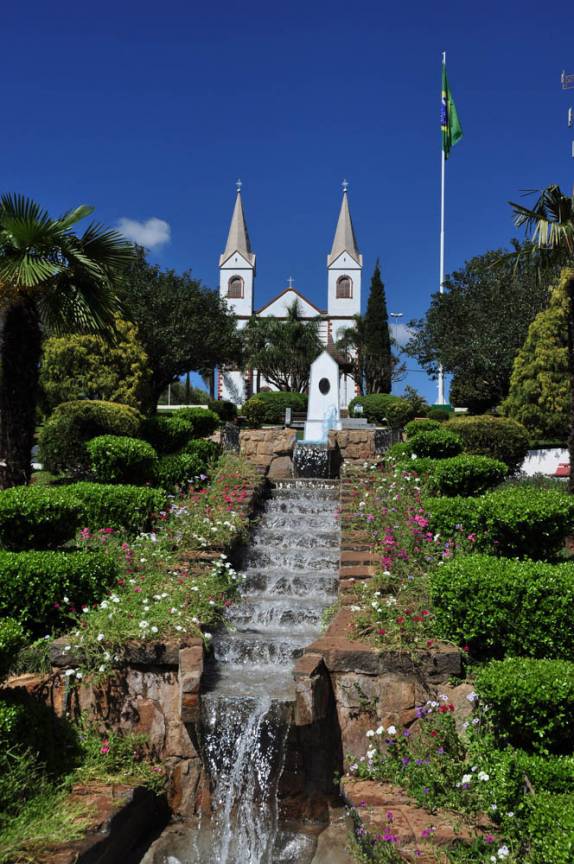 A igreja matriz de Treze Tilias, em Santa Catarina